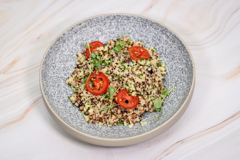Quinoa energy bowl